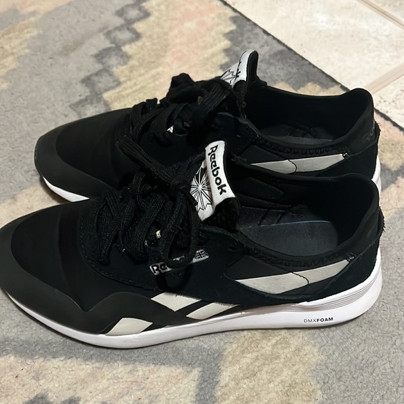 Reebok Classic Nylon Women's Shoes - Picture 2 of 11